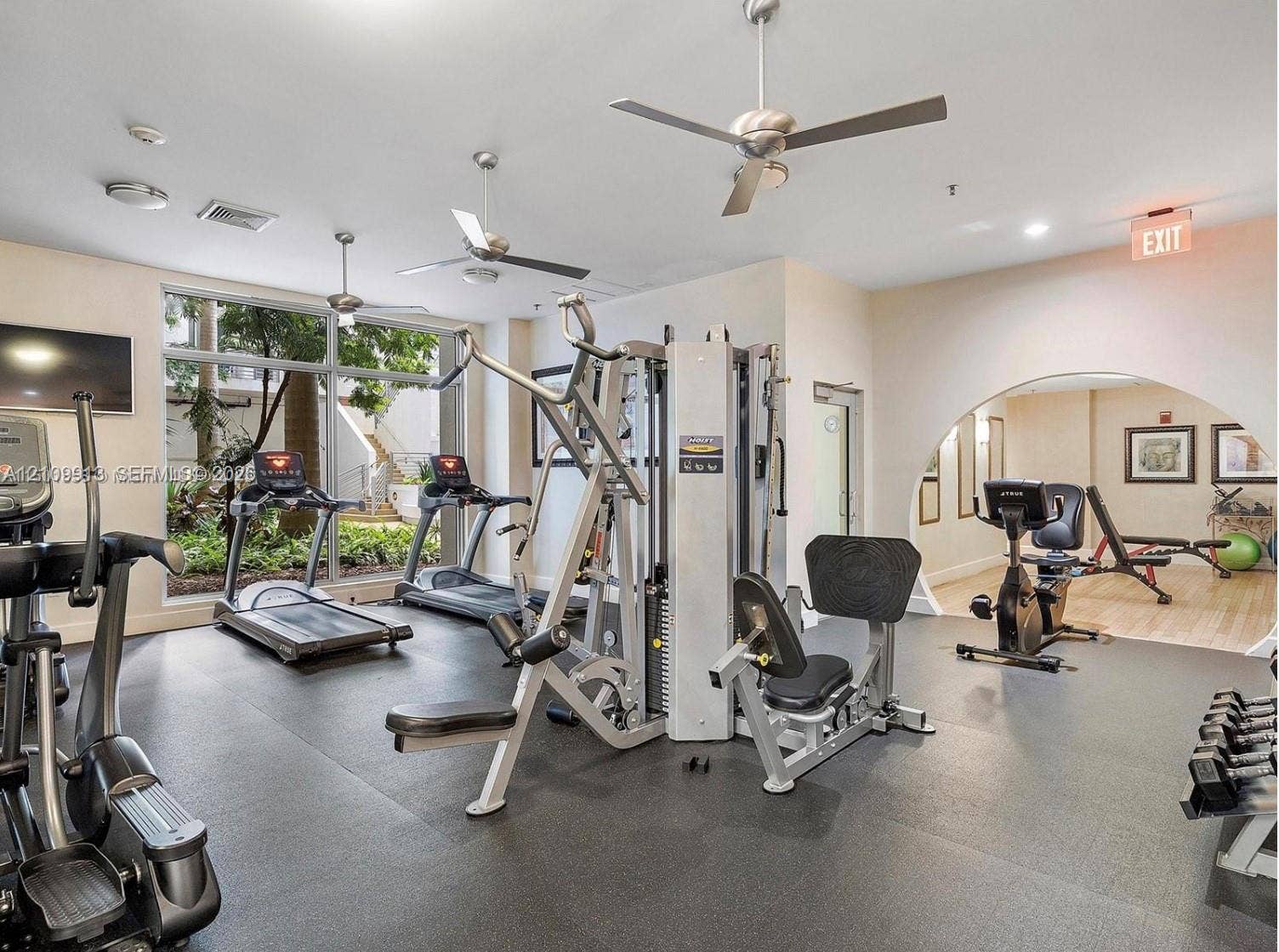 1830 Radius Drive, #818, Hollywood, Hollywood, FL 33020 Photo 15