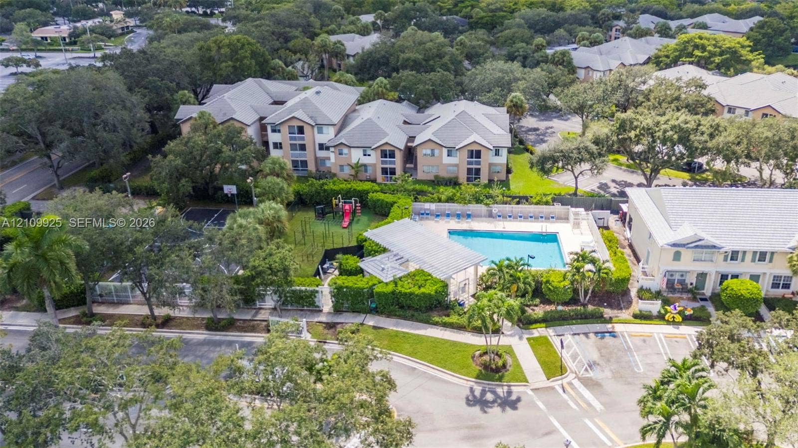 9807 NW 57th Manor, Coral Springs, Coral Springs, FL 33076 Photo 37