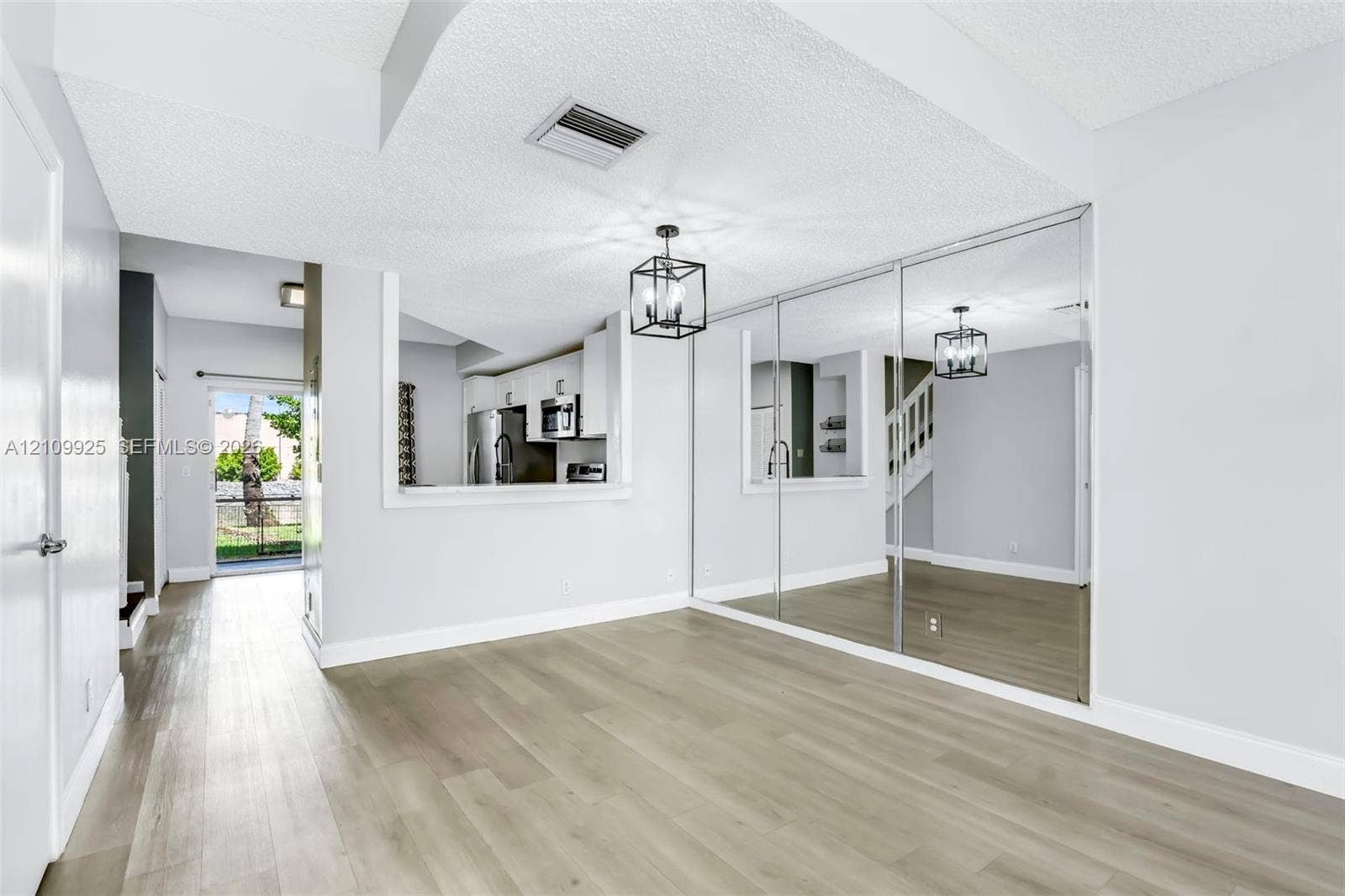 9807 NW 57th Manor, Coral Springs, Coral Springs, FL 33076 Photo 7