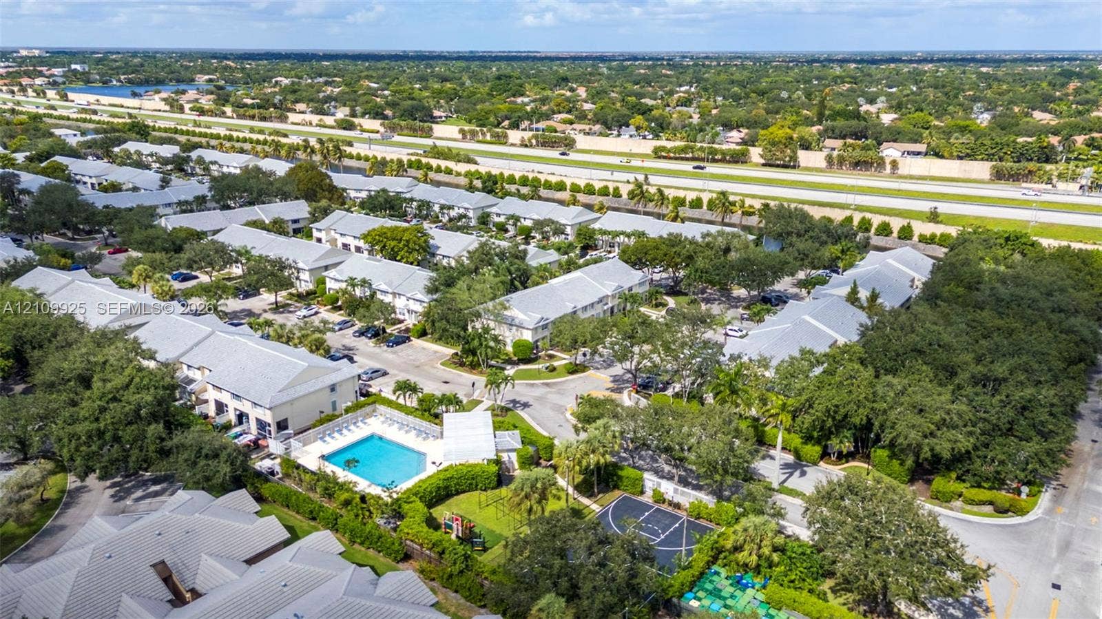 9807 NW 57th Manor, Coral Springs, Coral Springs, FL 33076 Photo 39