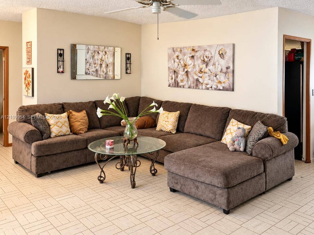 8528 Windsor Drive, Miramar, FL 33025 Ceramic tile flooring and ceiling-mounted fan