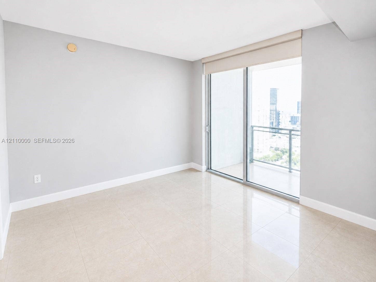 90 SW 3rd Street, #3212, Miami, FL 33130 Photo 12