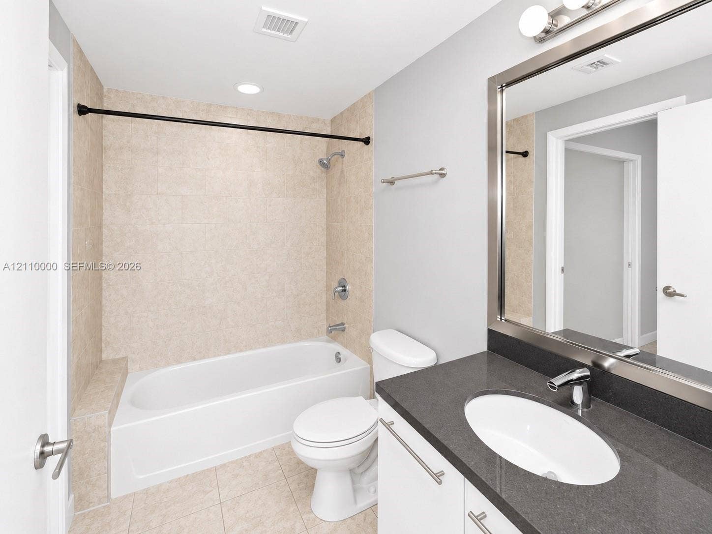 90 SW 3rd Street, #3212, Miami, FL 33130 Photo 13