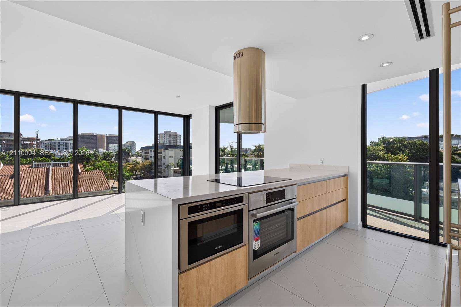 Kitchen featuring a central island
