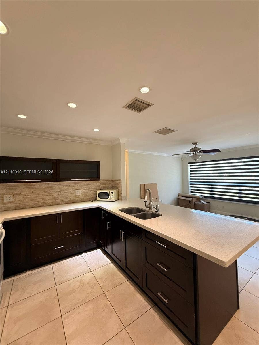 6570 Thomas Street, #0, Hollywood, Hollywood, FL 33024 Photo 5