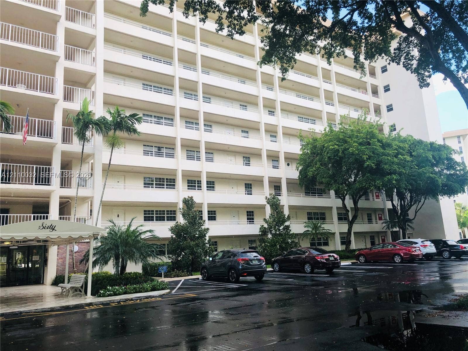 605 Oaks Drive, #601, Pompano Beach, Pompano Beach, FL 33069 front building