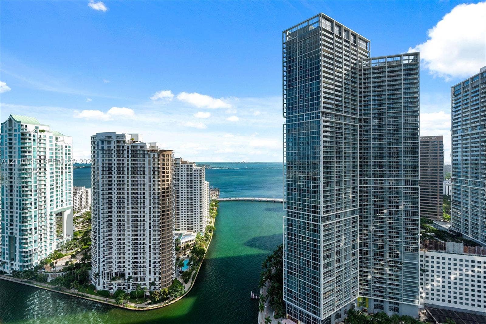 300 Biscayne Boulevard Way, #3105W, Miami, FL 33131 Photo 25