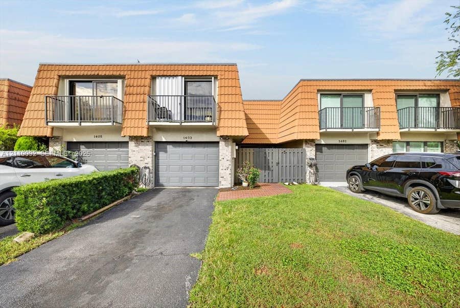 Property photo for 1403 SW 110th Way, Davie, FL