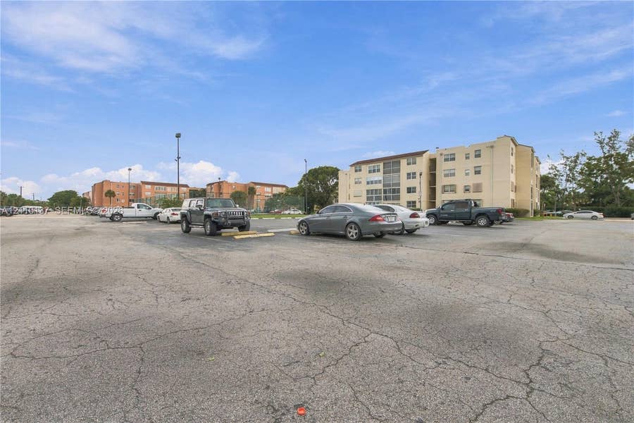 Property photo for 2871 Somerset Drive, #205, Lauderdale Lakes, FL