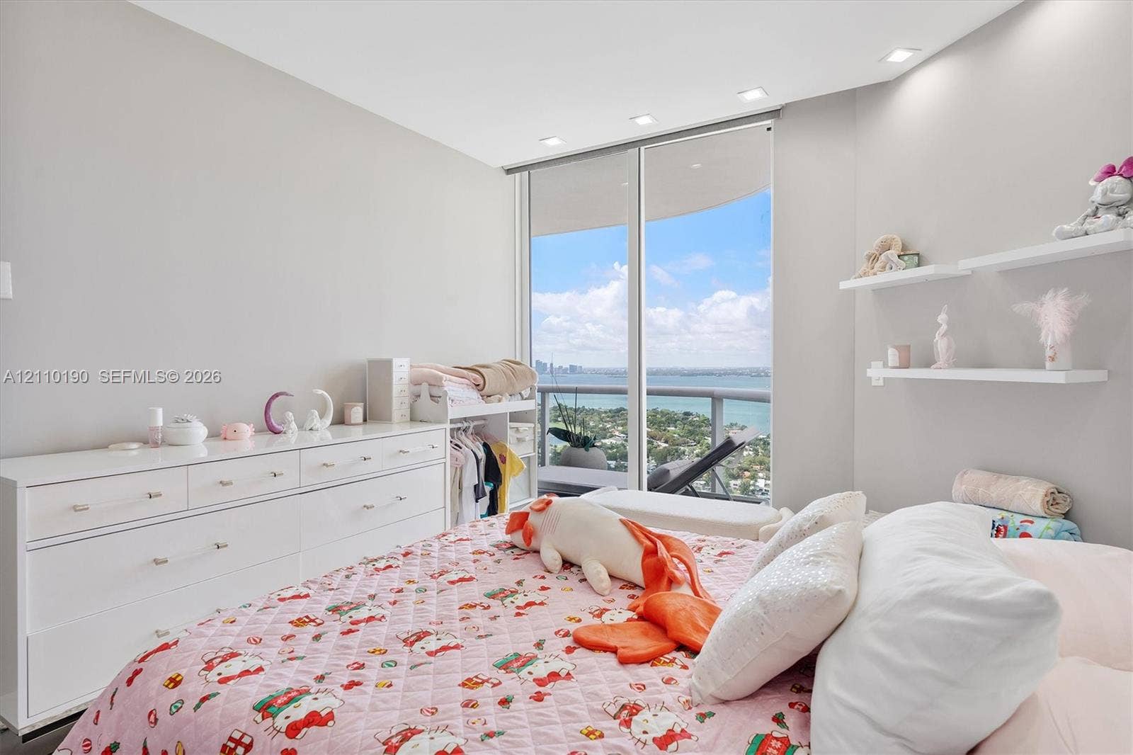 6365 Collins Avenue, #4307, Miami Beach, FL 33141 2nd Bedroom