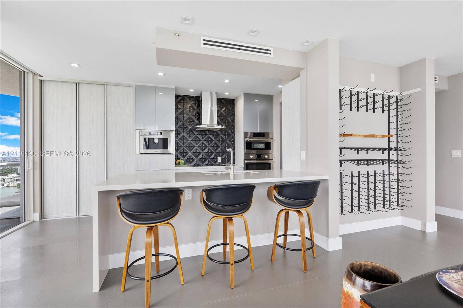 6365 Collins Avenue, #4307, Miami Beach, FL 33141 Photo 10