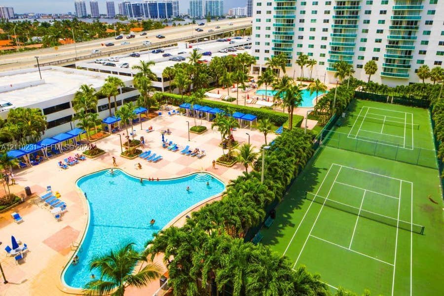 Property photo for 19370 Collins Avenue, #622, Sunny Isles Beach, FL
