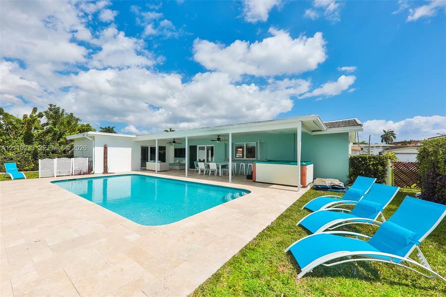 Property photo for 614 S Crescent Drive, Hollywood, FL