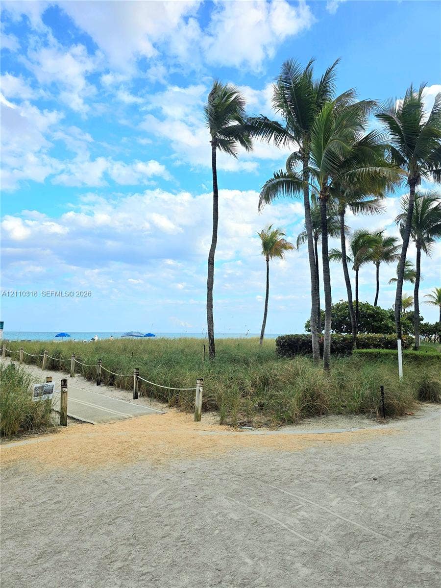 10175 Collins Avenue, #208, Bal Harbour, FL 33154 Beach Path Entry