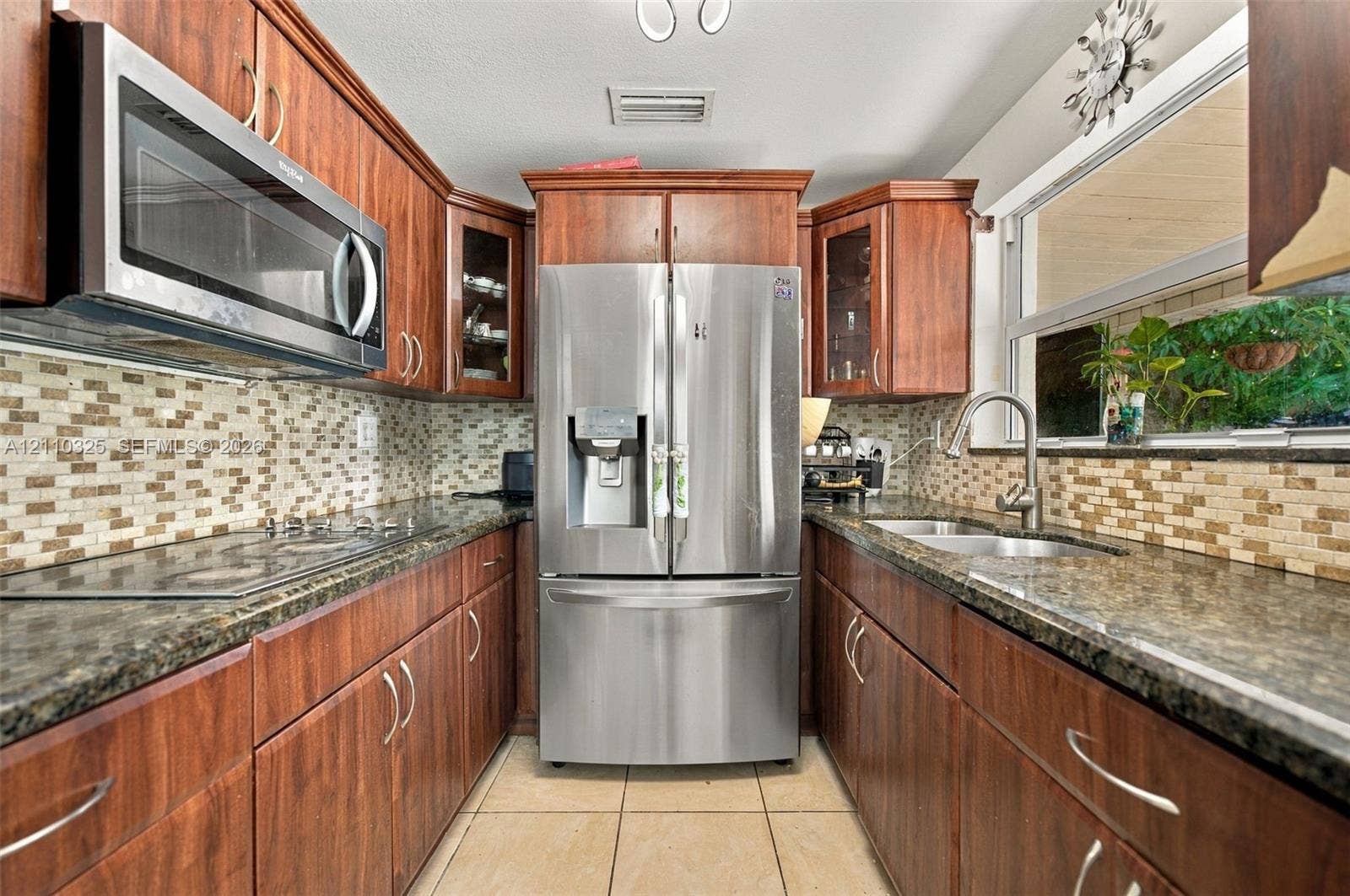 419 SE 3rd Street, Hialeah, FL 33010 Photo 11