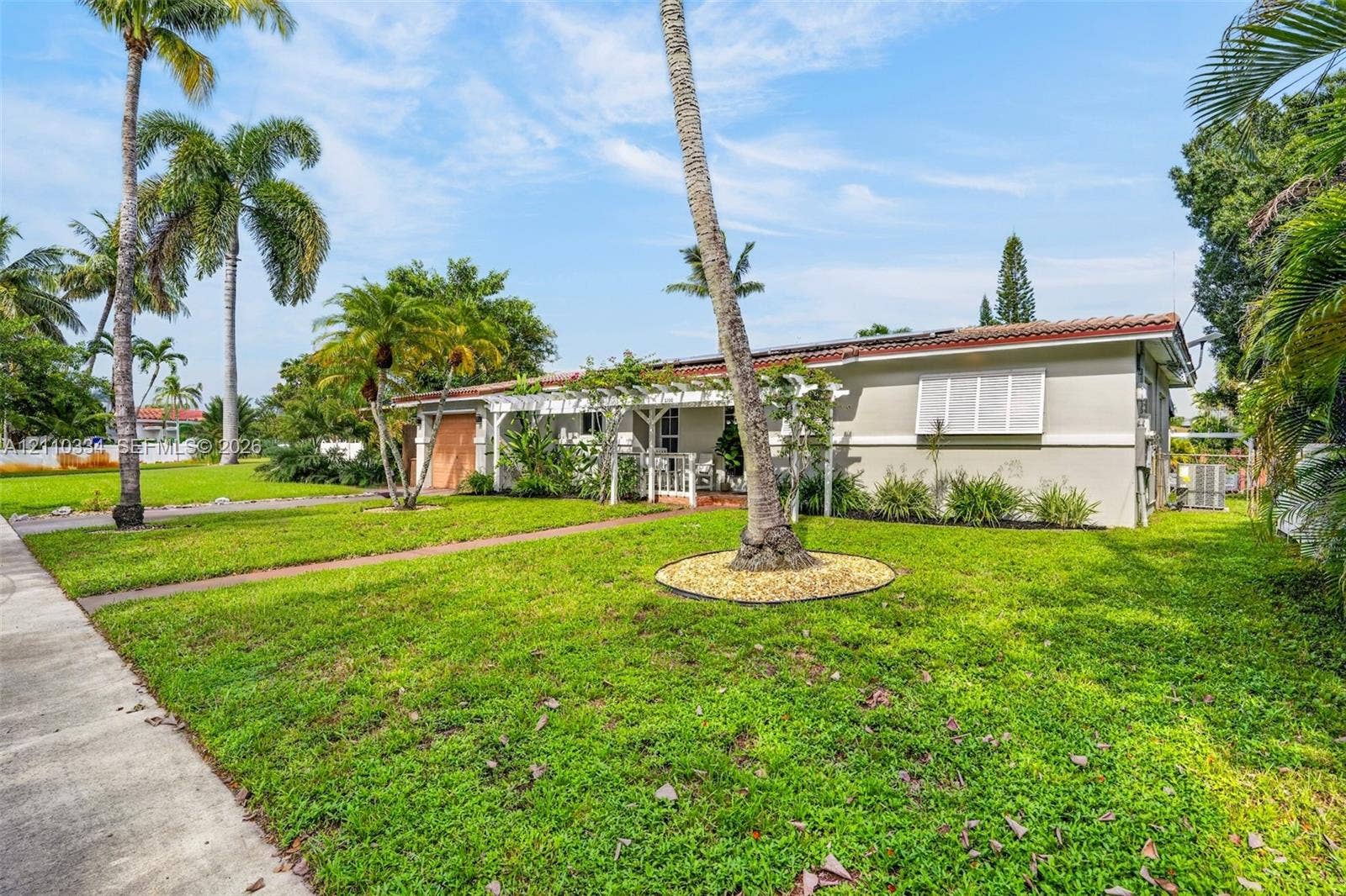 2100 SW 23rd Terrace, Fort Lauderdale, FL 33312 Photo 5