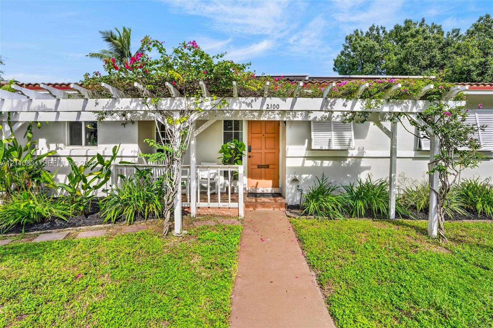 2100 SW 23rd Terrace, Fort Lauderdale, FL 33312 Photo 3
