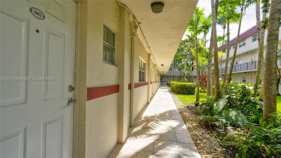 Property photo for 8600 SW 67th Avenue, #905, Pinecrest, FL
