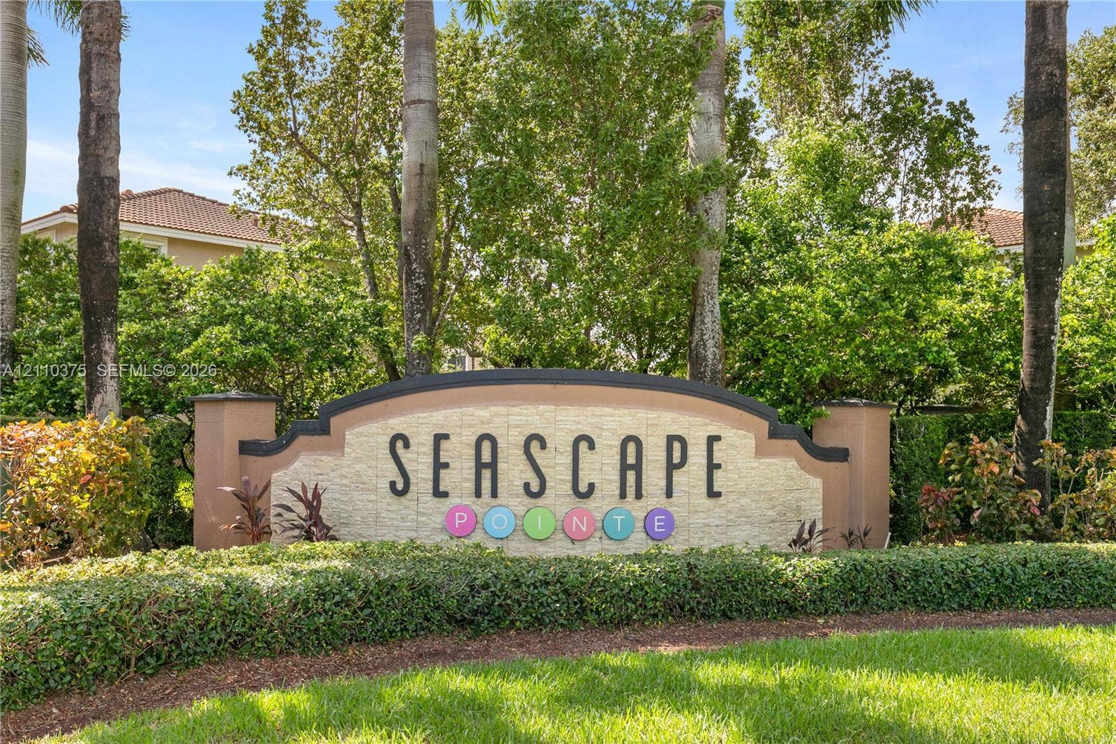1051 SE 23rd Terrace, Homestead, FL 33035 Community entrance
