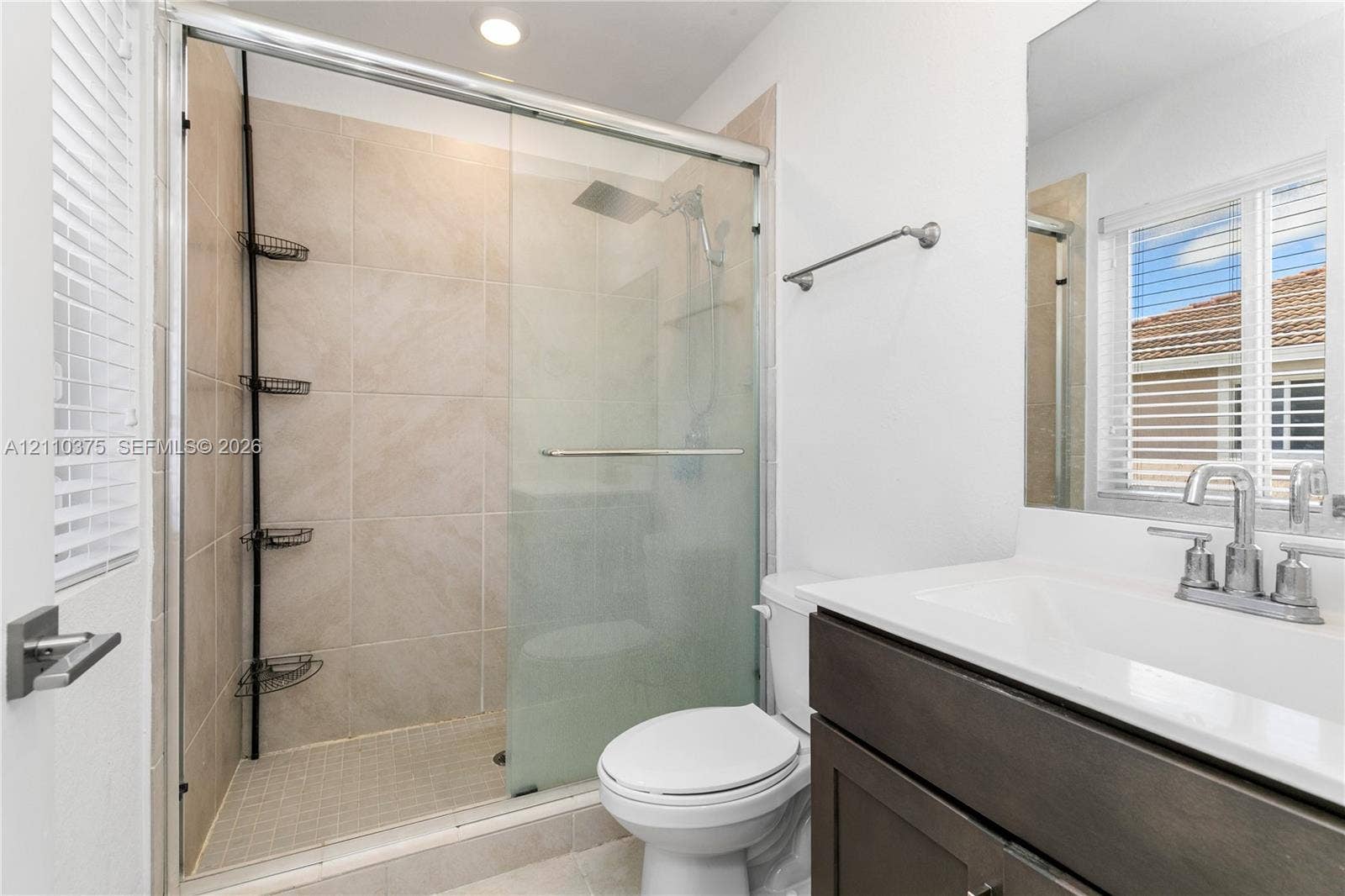 1051 SE 23rd Terrace, Homestead, FL 33035 Master Bathroom
