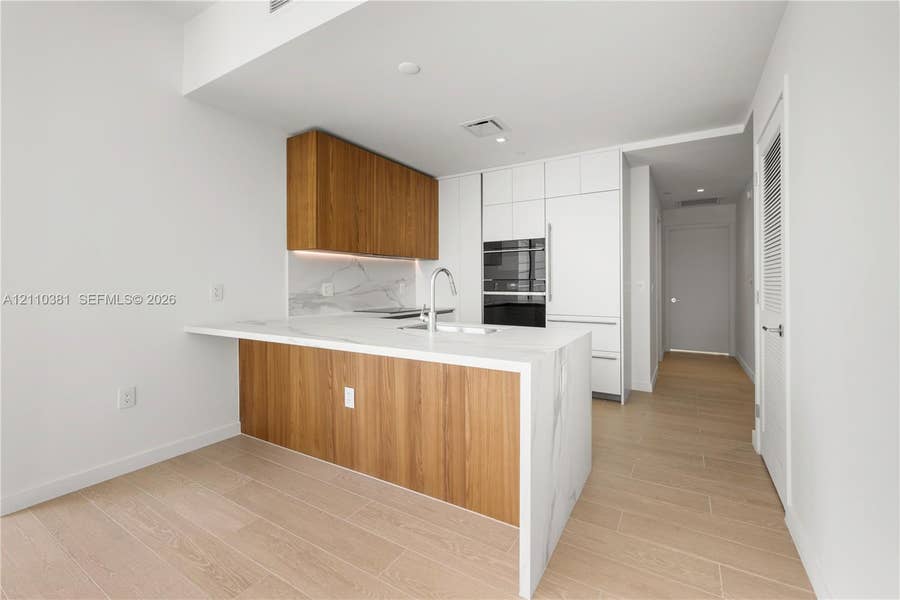 Property photo for 1400 Biscayne Boulevard, #902, Miami, FL
