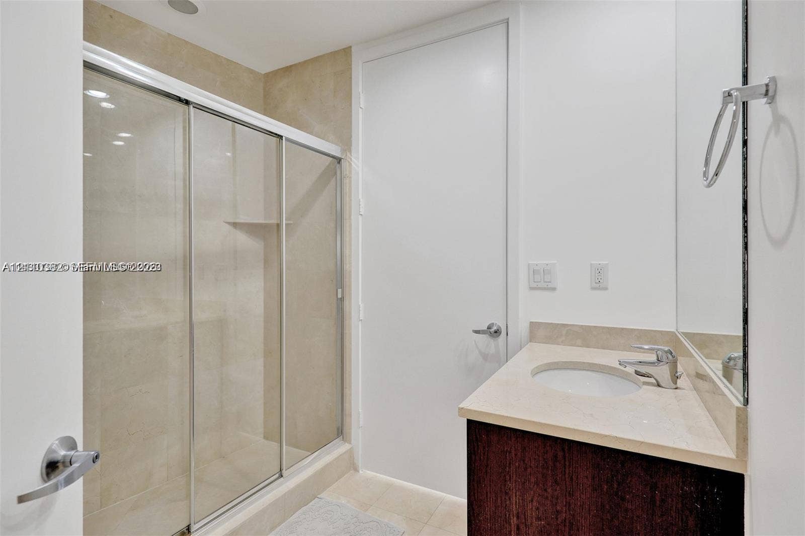 18101 Collins Avenue, #1003, Sunny Isles Beach, Sunny Isles Beach, FL 33160 Photo 16