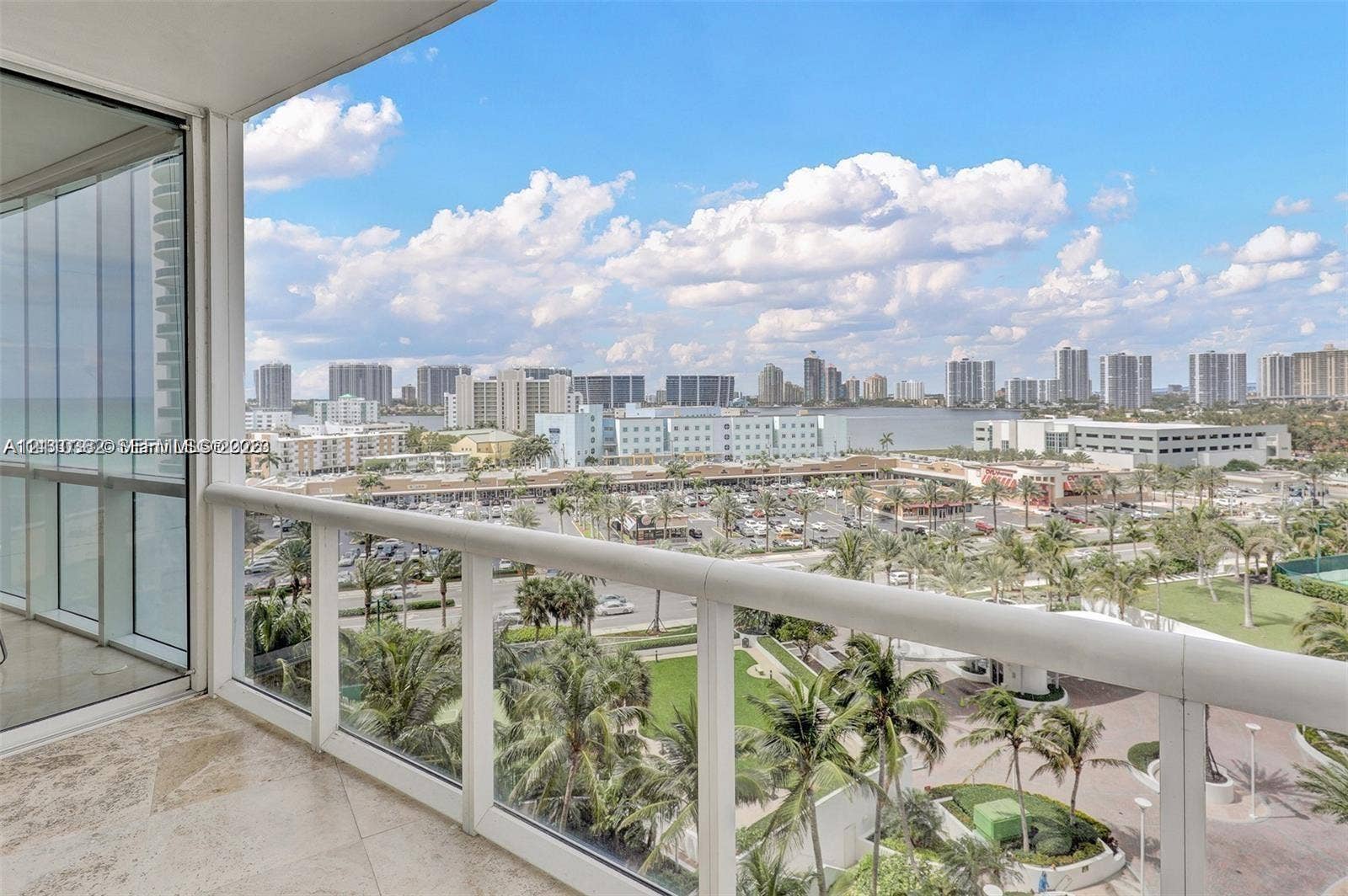 18101 Collins Avenue, #1003, Sunny Isles Beach, Sunny Isles Beach, FL 33160 Photo 11