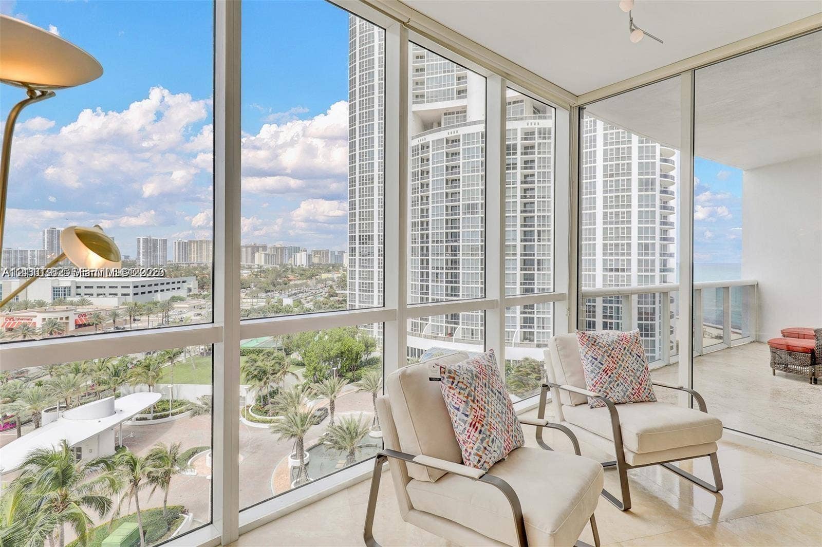 18101 Collins Avenue, #1003, Sunny Isles Beach, Sunny Isles Beach, FL 33160 Photo 3