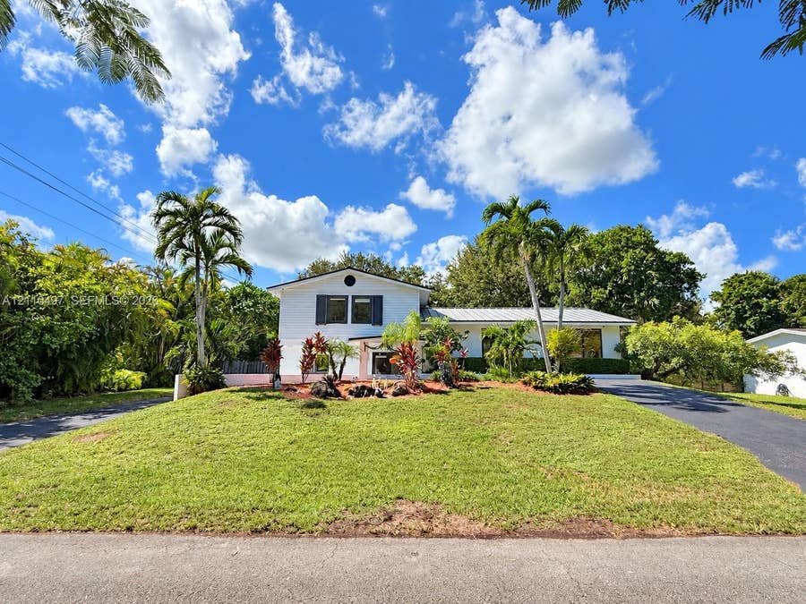 Property photo for 15922 SW 83rd Court, Palmetto Bay, FL