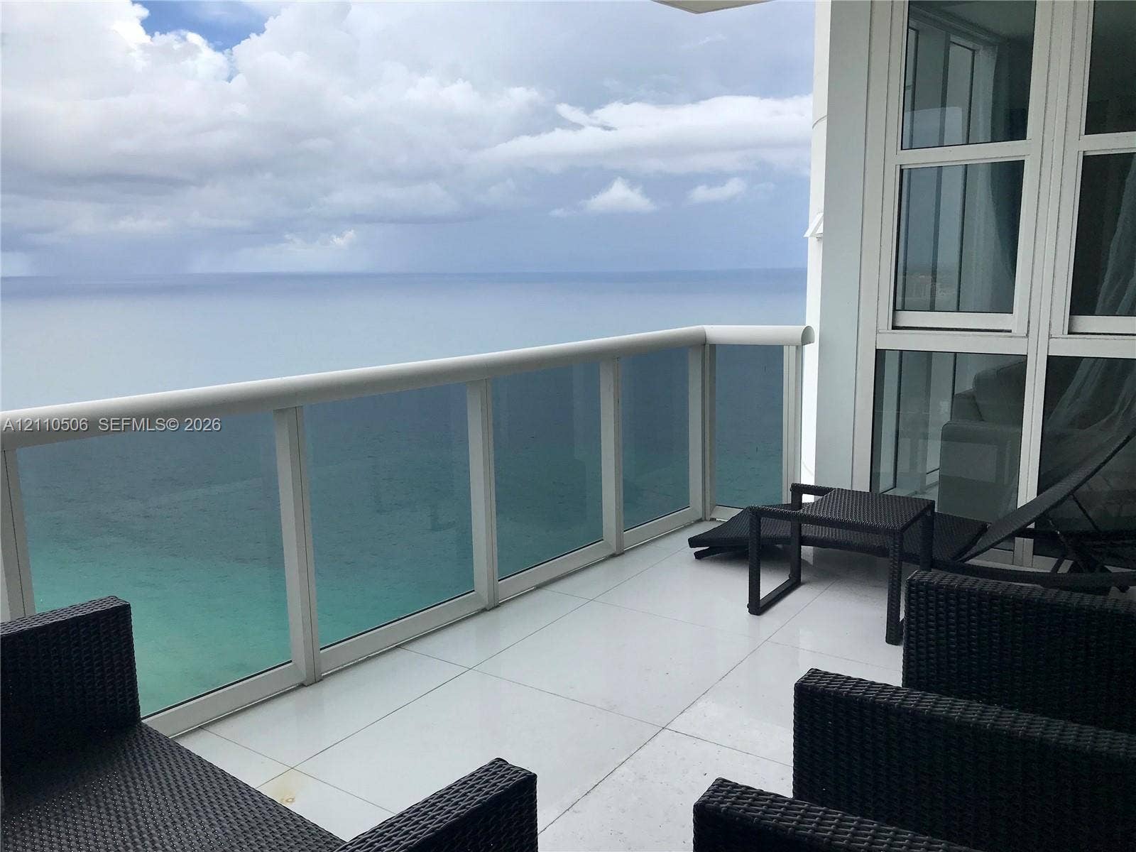 18201 Collins Avenue, #5104, Sunny Isles Beach, Sunny Isles Beach, FL 33160 Photo 24