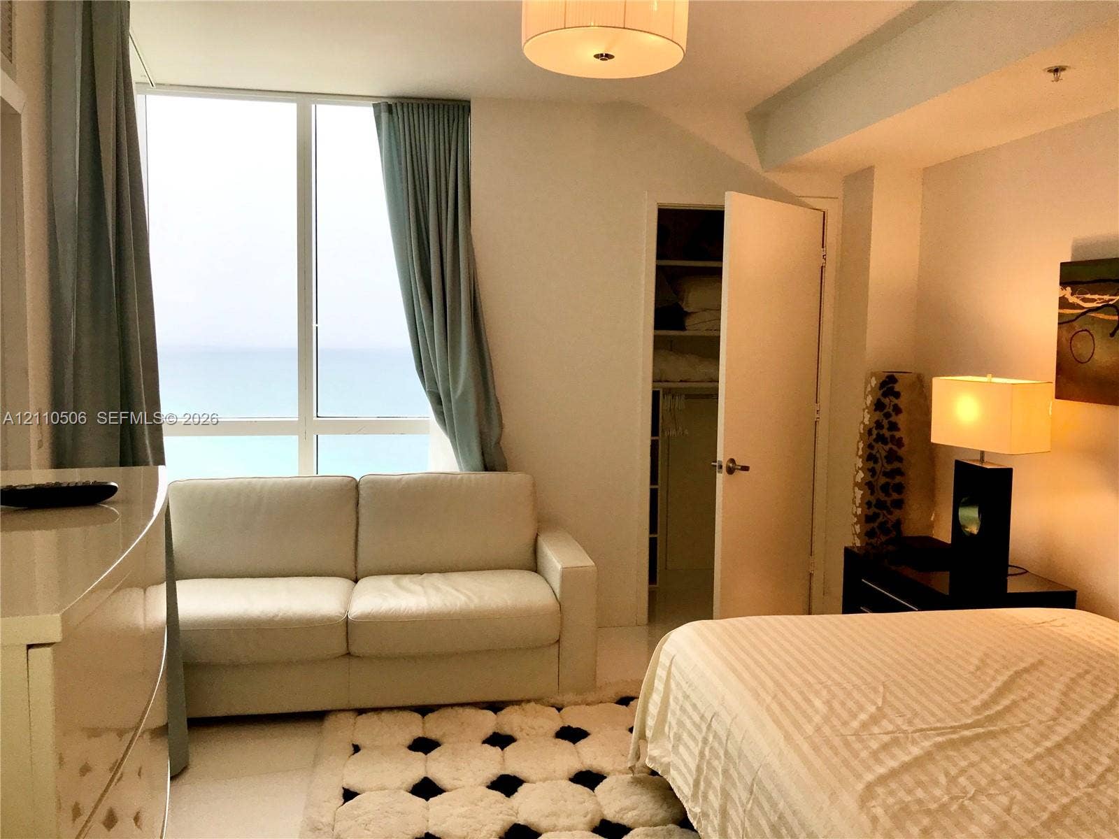 18201 Collins Avenue, #5104, Sunny Isles Beach, Sunny Isles Beach, FL 33160 Photo 35