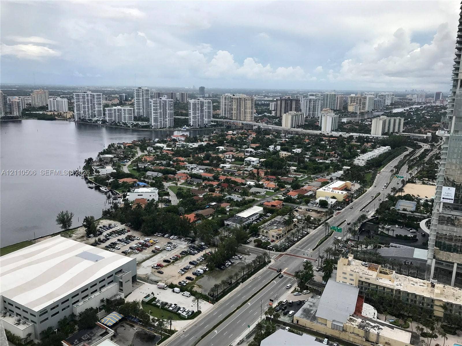 18201 Collins Avenue, #5104, Sunny Isles Beach, Sunny Isles Beach, FL 33160 Photo 2