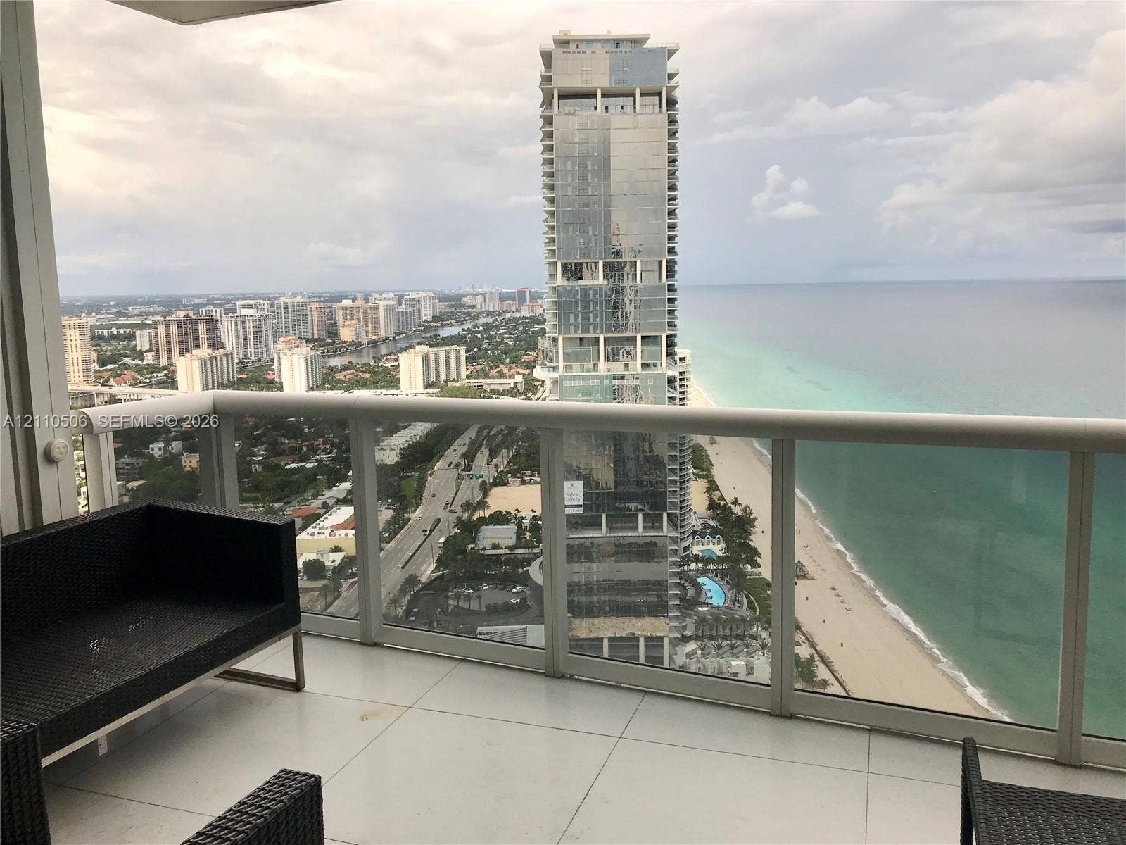 18201 Collins Avenue, #5104, Sunny Isles Beach, Sunny Isles Beach, FL 33160 Photo 39