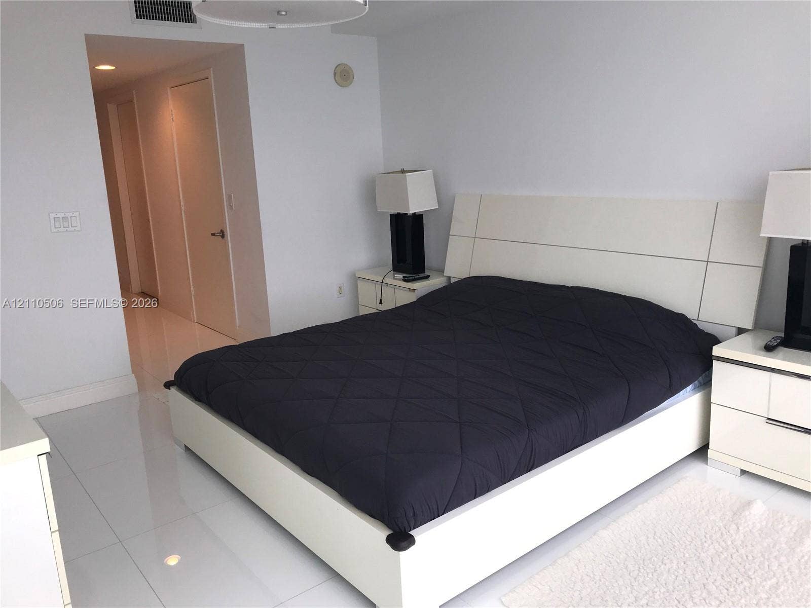 18201 Collins Avenue, #5104, Sunny Isles Beach, Sunny Isles Beach, FL 33160 Photo 28