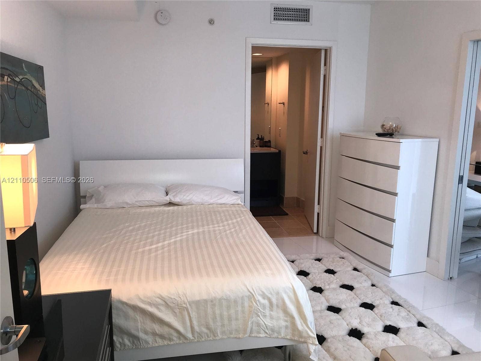 18201 Collins Avenue, #5104, Sunny Isles Beach, Sunny Isles Beach, FL 33160 Photo 33