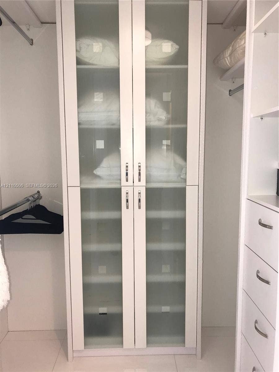 18201 Collins Avenue, #5104, Sunny Isles Beach, Sunny Isles Beach, FL 33160 Photo 19