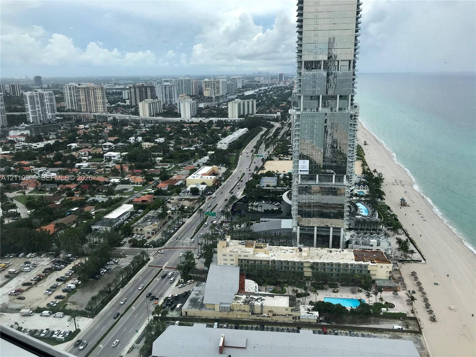 18201 Collins Avenue, #5104, Sunny Isles Beach, Sunny Isles Beach, FL 33160 Photo 42