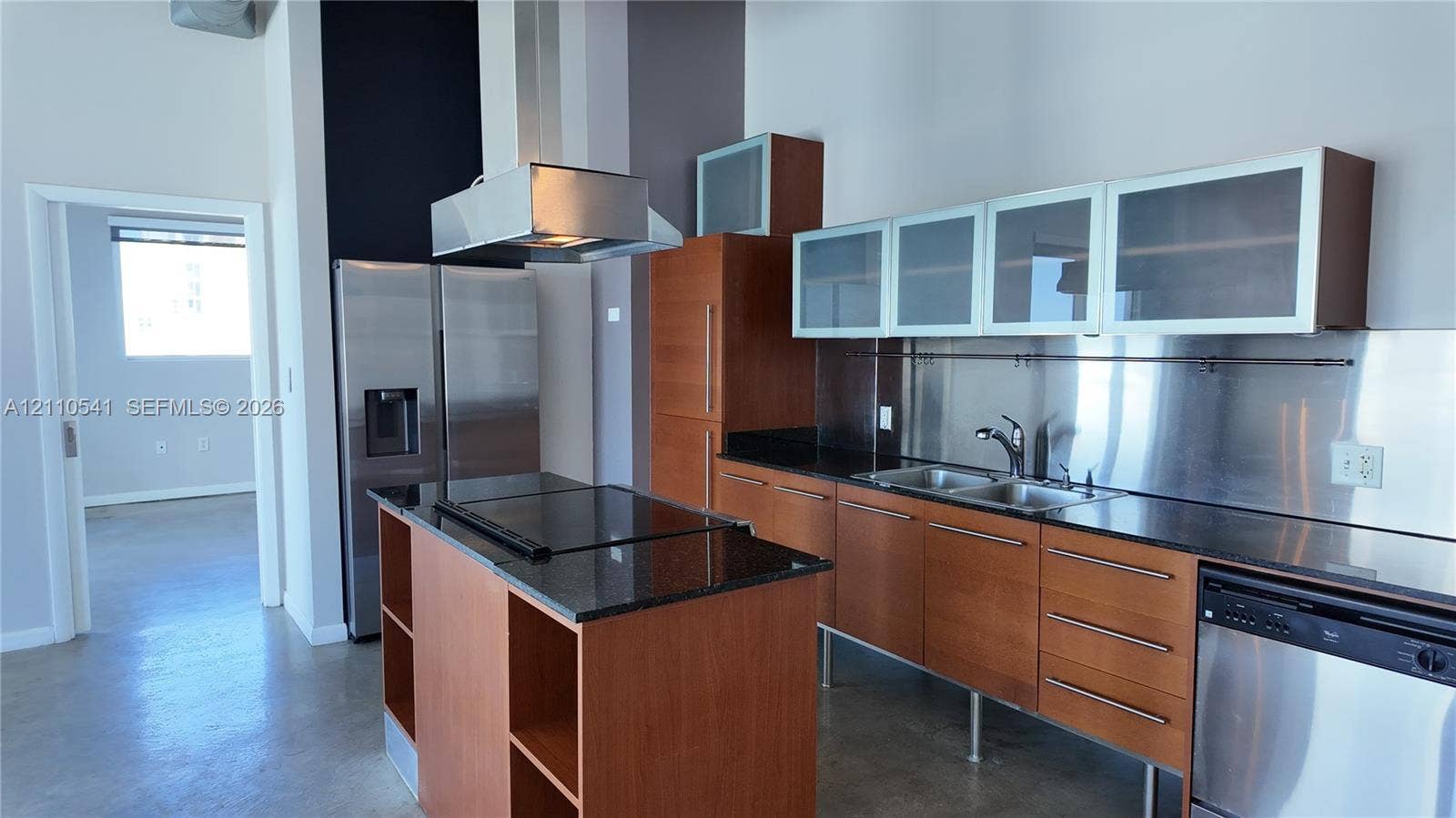 10 S River Drive, #610, Miami, FL 33130 Photo 3