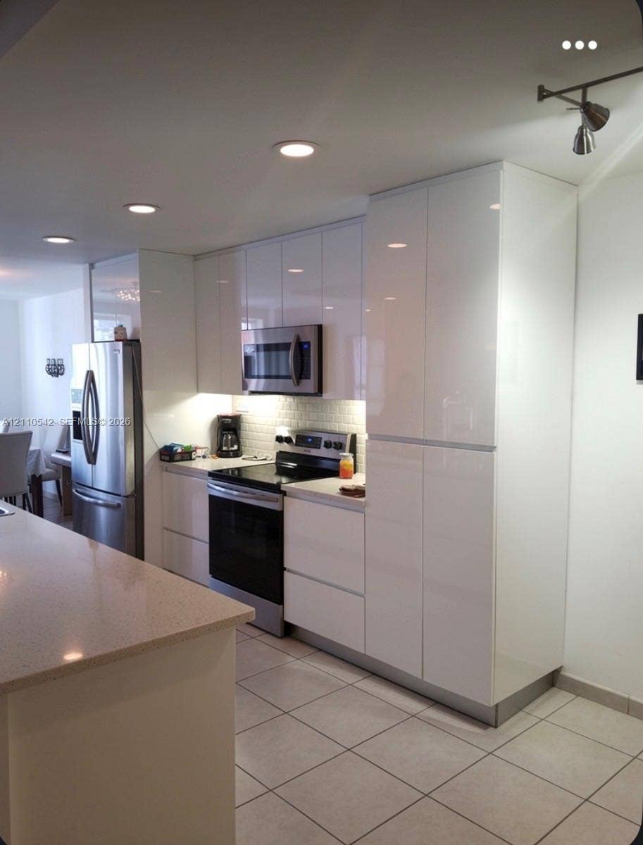 3301 NW Raleigh Street, #4A, Hollywood, Hollywood, FL 33024 Photo 7
