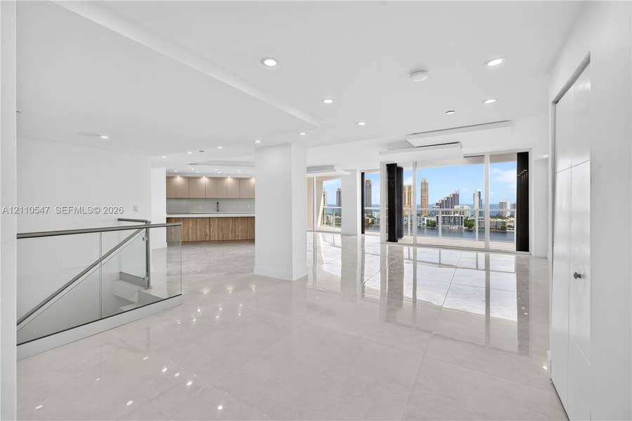 Property photo for 4000 Island Boulevard, #2701, Aventura, FL