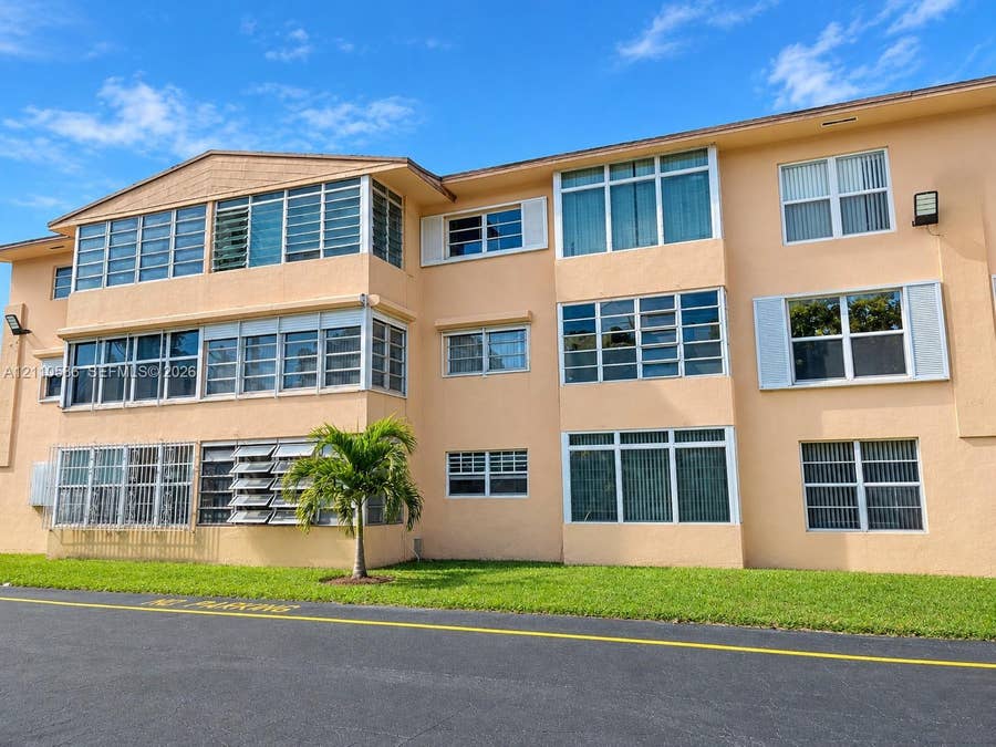 Property photo for 120 Royal Palm Road, #110, Hialeah Gardens, FL