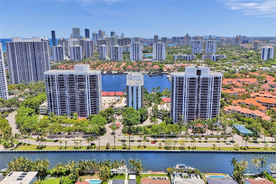Property photo for 3640 Yacht Club Drive, #608, Aventura, FL
