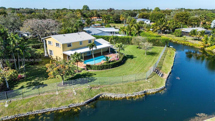 Property photo for 11401 SW 72nd Place, Pinecrest, FL