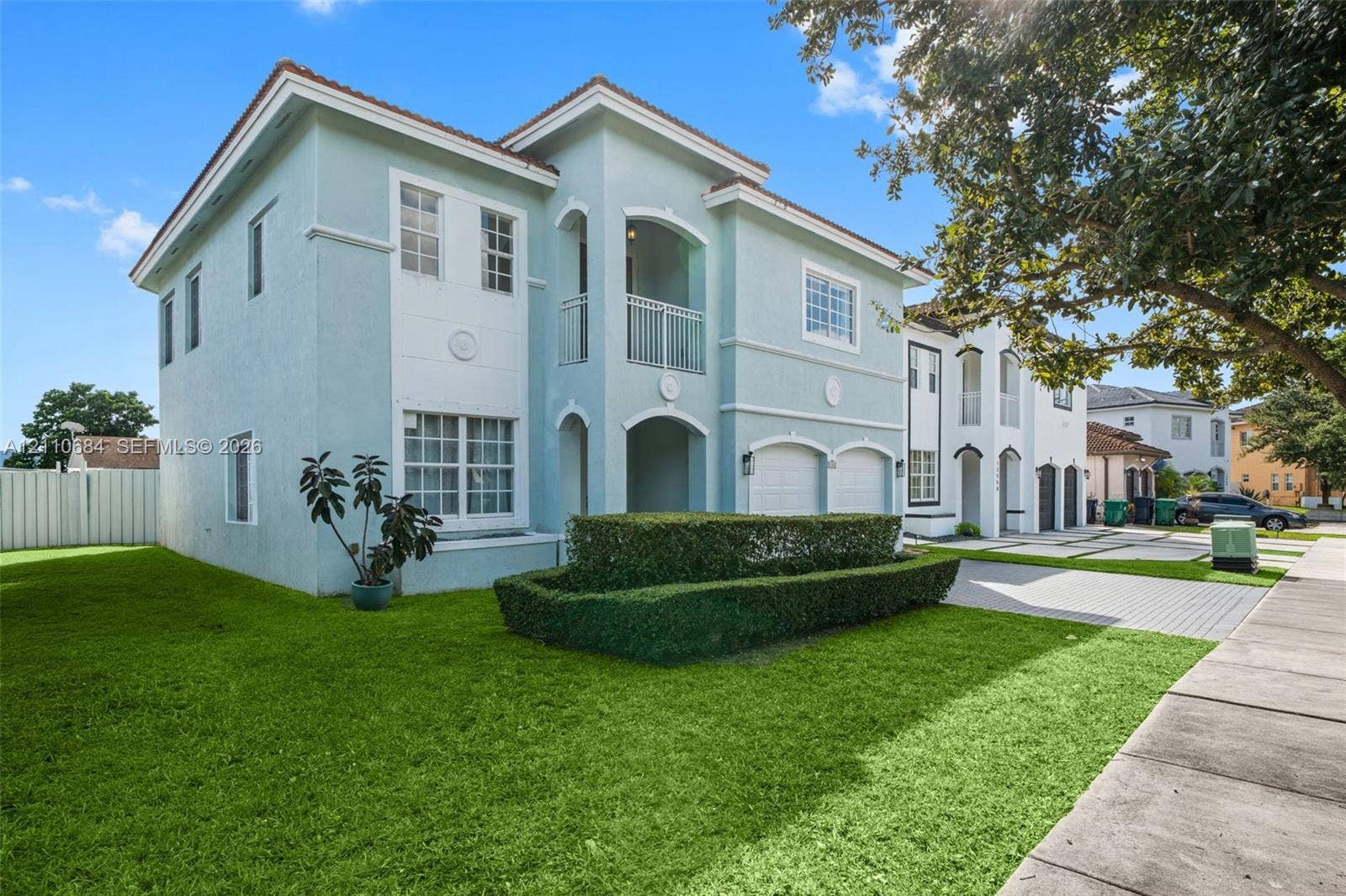 13542 SW 177th Terrace, Miami, FL 33177 Two-story exterior