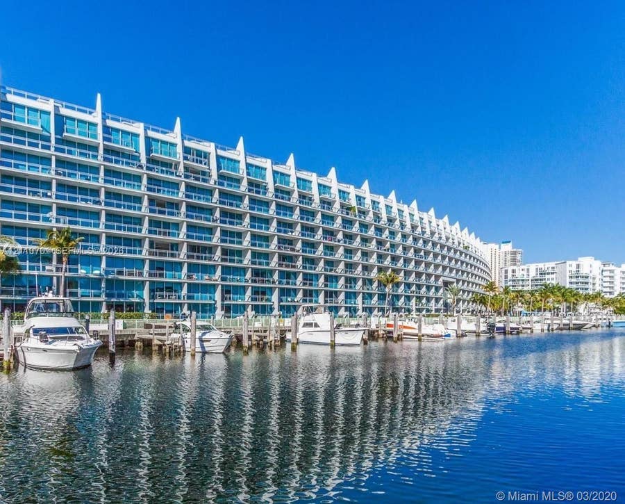 Property photo for Aventura, FL
