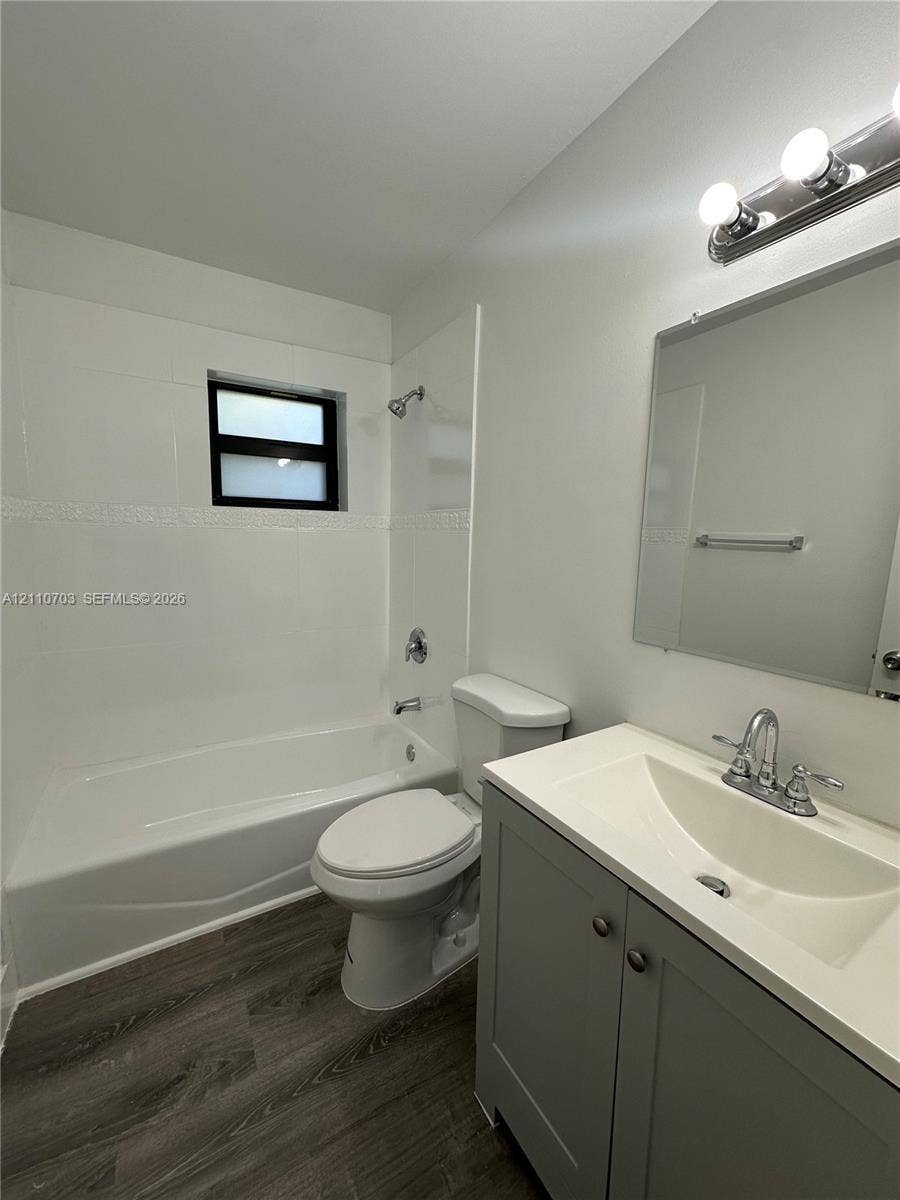 2705 NE 9th Avenue, #207, Wilton Manors, Wilton Manors, FL 33334 Photo 14