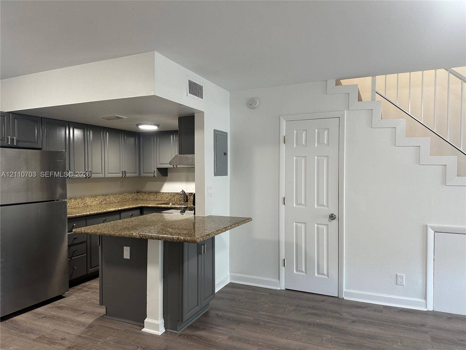 2705 NE 9th Avenue, #207, Wilton Manors, Wilton Manors, FL 33334 Photo 4