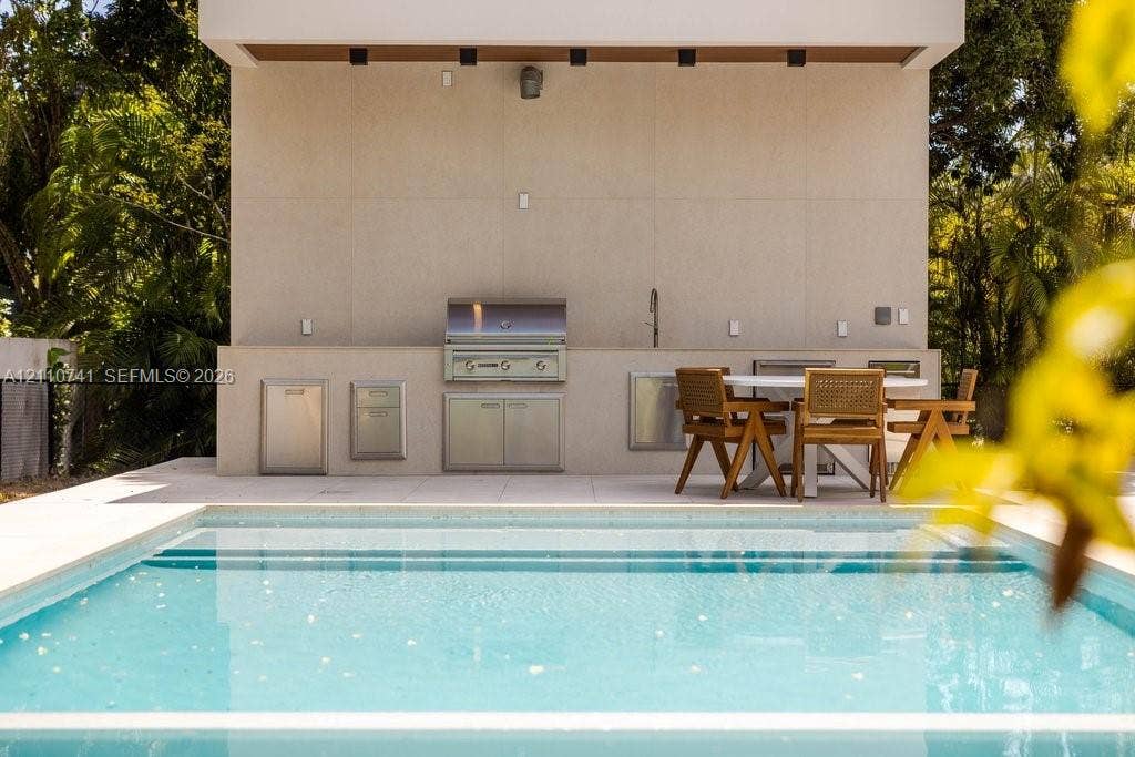 9445 SW 73rd Avenue, Pinecrest, FL 33156 Summer Kitchen