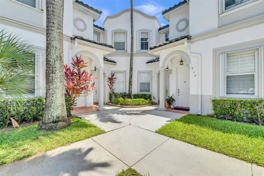 Property photo for 5570 NW 107th Avenue, #916, Doral, FL