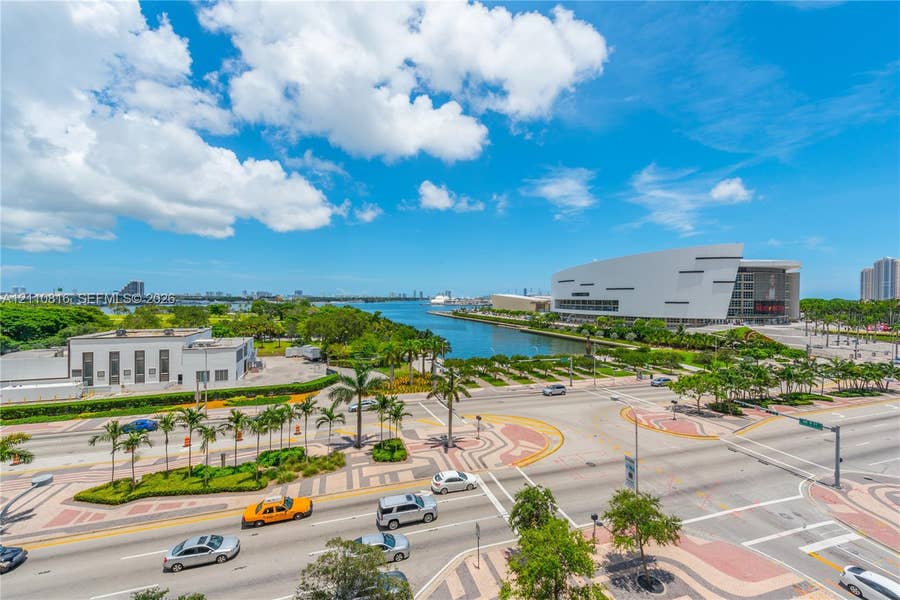 Property photo for 900 Biscayne Boulevard, #707, Miami, FL